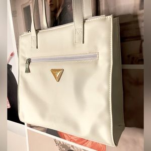 Guess White Vintage Nylon Bag